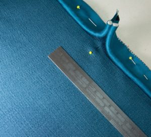Video Tutorial How to join piping cord on a cushion